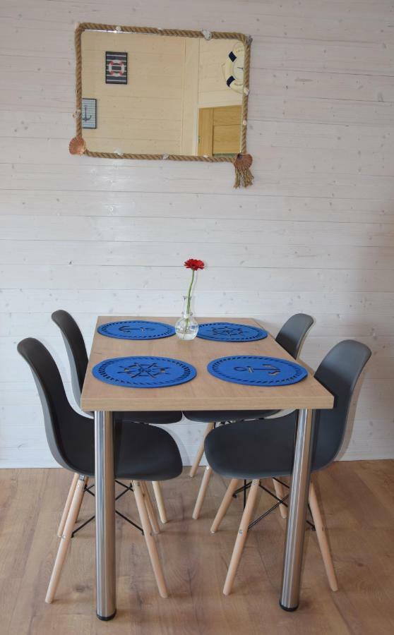 Domki Wypoczynkowe Zosia I Helenka Puck Buitenkant foto